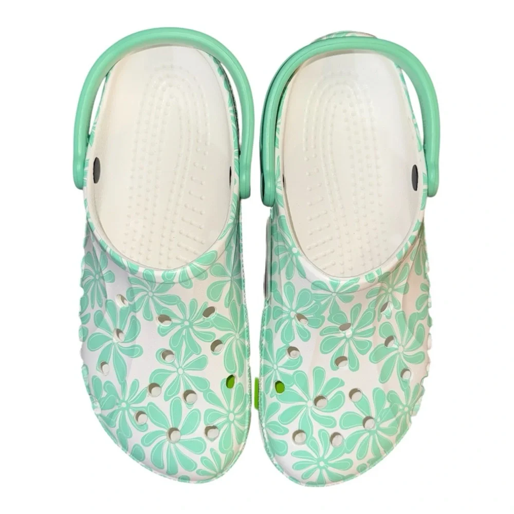 Crocs Baya Seasonal Printed Clogs Women’s Size 12 Men’s Size 10